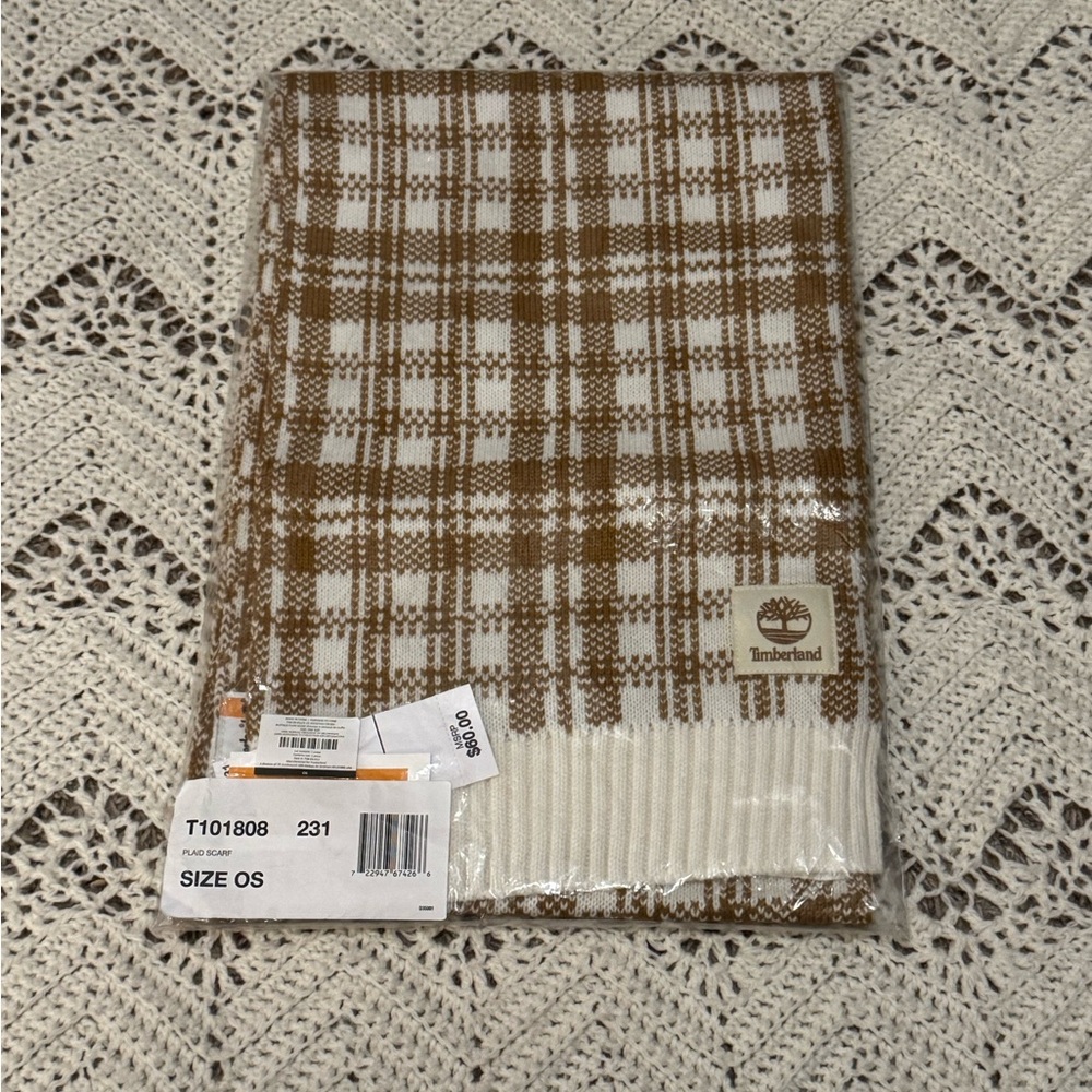 Timberland Tan and White Checkered Scarf Buffalo Print Long Women’s Brand New